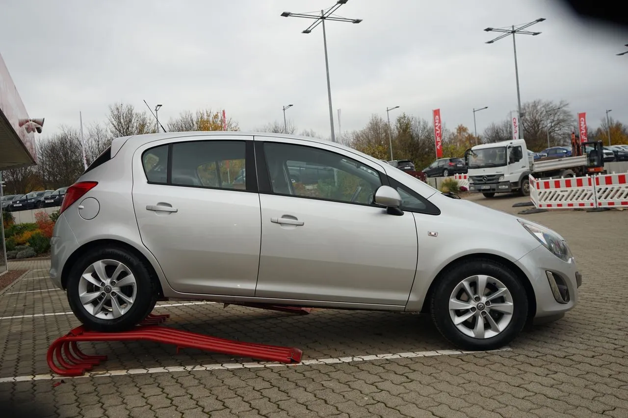 Opel Corsa D 1.2 Innovation Tempomat...  Image 2