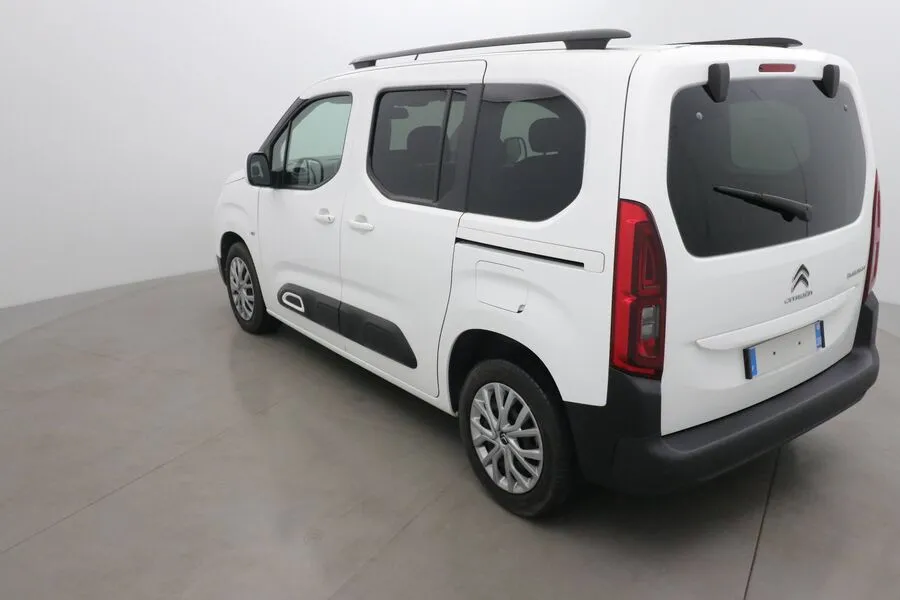 Citroen BERLINGO 1.5 Taille M BlueHDi 130 FEEL Image 3